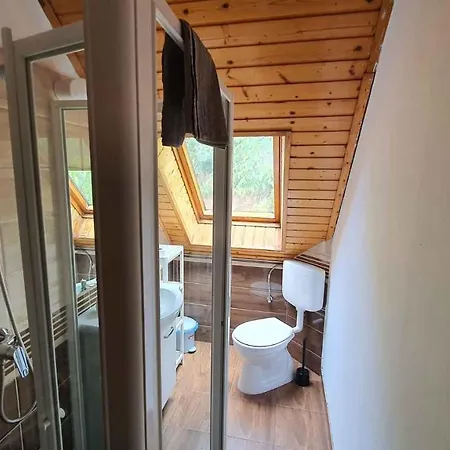 Appartement Two-bedroom Near 5