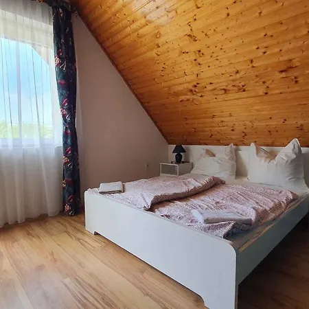 Apartment Two-bedroom Near 5