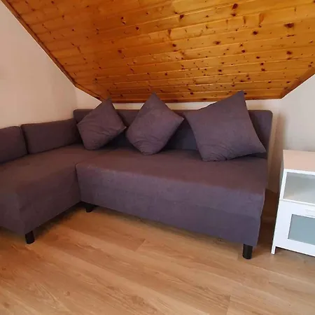 Two-bedroom Near 5 * שיופוק